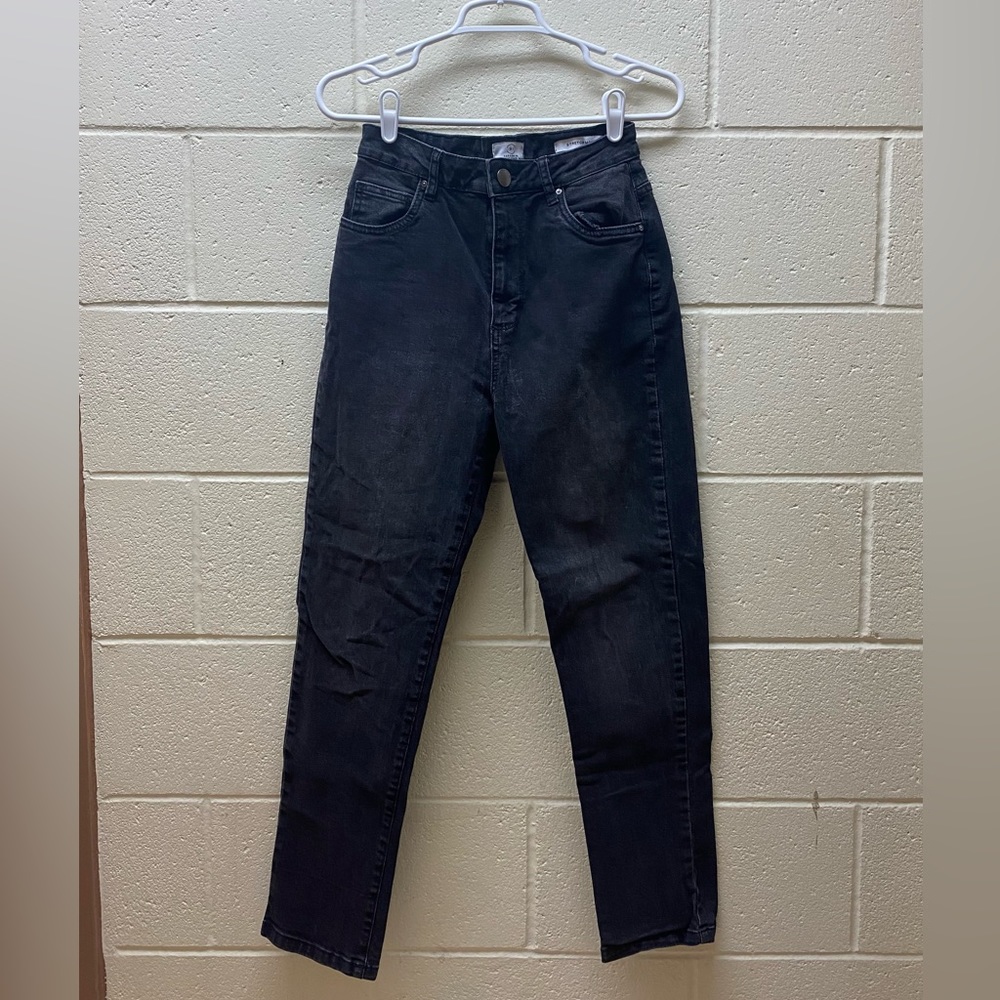 Cotton On Black Denim Stretch Mom Jeans / US 6